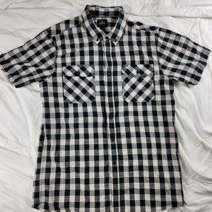 Rip Curl Mens Large Black White Button Shirt Plaid Pockets Short Sleeve Casual